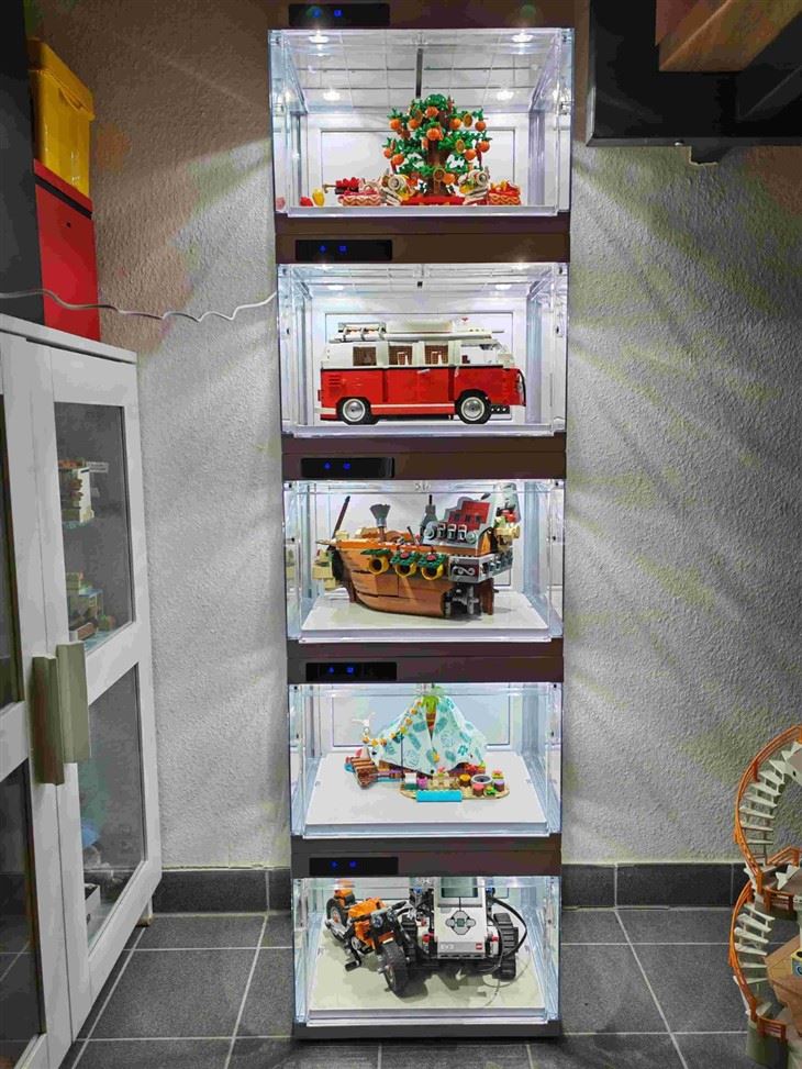 Antbox Auto Shoe Display Cabinet 360 Transparent Plastic Stackable Box Automated Storage